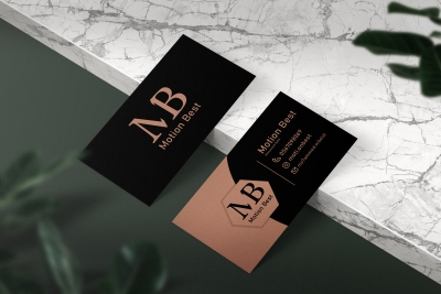 أصمم الشعارات وهوية الشركة